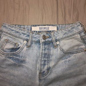 Brandy Melville light wash ripped jeans size 24